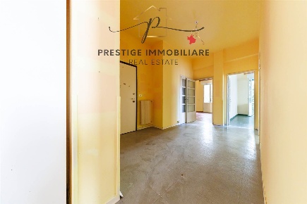Foto Appartamento a Livorno Fabbricotti di 104 m² con 4 locali in vendita