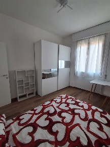 Foto Appartamento in Via Ponte di Mezzo, Firenze di 90 m² con 4 locali