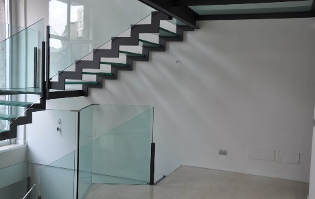 Foto Negozio in VIA ALBERICO ALBRICCI 9, Milano Duomo di 118 m² in affitto