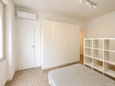 Foto Appartamento in Via Ebro 9, Milano Ripamonti di 40 m² con 2 locali