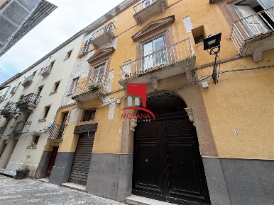 Foto Appartamento in Via Badia Nuova, Trapani Centro di 64 m² con 3 locali