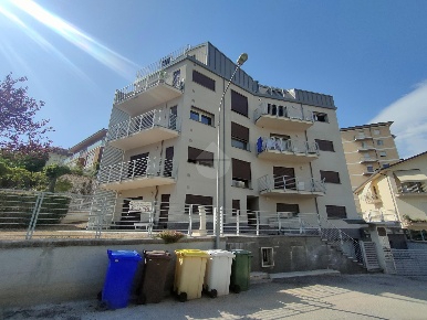 Foto Appartamento in FRANCESCO PAOLO TOSTI, L'Aquila di 35 m² con 2 locali