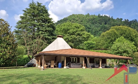 Foto Villa unifamiliare a Villa d'Adda di 120 m² con 4 locali in vendita