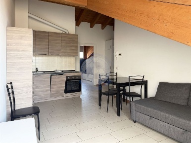 Foto Appartamento in Via Porta Lodi, Monza Centro Storico di 57 m²