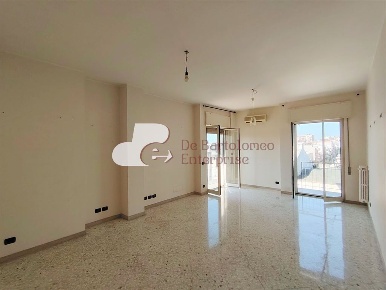 Foto Appartamento in CORSO VITTORIO EMANELE, Triggiano di 165 m² in vendita