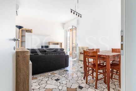 Foto Appartamento in via Don Minzoni 7, Monza Triante di 69 m² con 2 locali