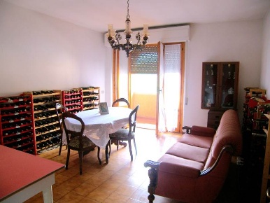 Foto Appartamento a Sinalunga Bettolle di 119 m² con 8 locali in vendita