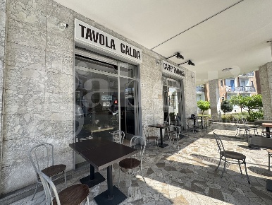 Foto Negozio in Rieti, Grugliasco Centro di 98 m² in vendita