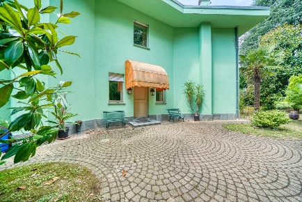 Foto Villa singola in Strada dai Ronchi ai Cunioli Alti 64, Torino
