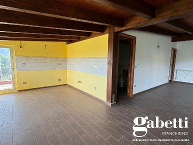 Foto Appartamento in Contrada provenzani snc, Patti di 140 m² con 4 locali