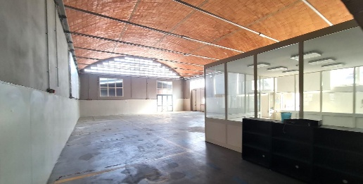 Foto Capannone industriale a Santa Croce sull'Arno Centro di 2600 m²
