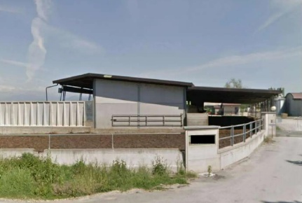 Foto Casale a None con 1 locali in vendita