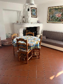 Foto Case semi ndipendenti a Massa Bergiola - Lavacchio di 180 m²
