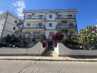 Foto Appartamento in via Stefano Colavito 6, Grumo Appula Centro di 105 m²