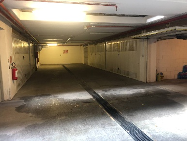 Foto Posti auto in via Cenisio 46, Milano Cenisio di 16 m² con 1 locali
