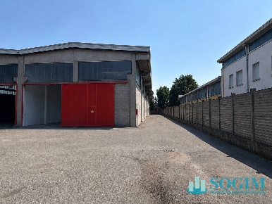 Foto Capannone industriale in via Vesuvio 9, Nova Milanese di 900 m²
