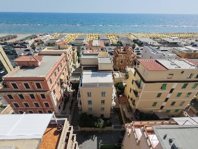 Foto Appartamento in Via Dei Fabbri Navali 30, Roma Ostia Levante di 80 m²