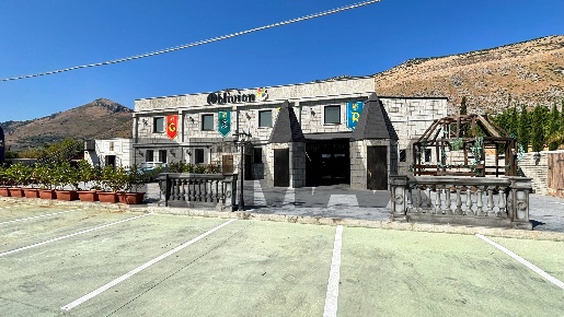 Foto Attività commerciale in Strada Statale 113 134, Carini Torre Muzza