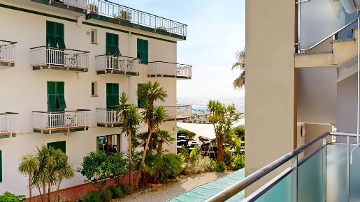 Foto Appartamento in Via dei Geranei, Diano Marina Centro di 60 m²