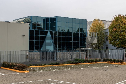 Foto Capannone industriale in Via del Valà 17, Carate Brianza Centro