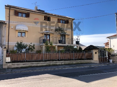 Foto Case semi ndipendenti in Via Fonte Romana 67, Pescara Ospedale