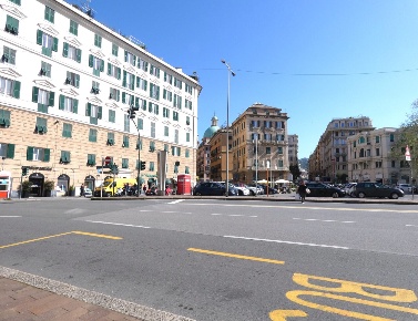 Foto Ufficio in Piazza Tommaseo, Genova Foce di 15 m² con 1 locali