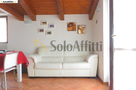 Foto Appartamento in Via Camillo Benso Conte di Cavour 5, Besana in Brianza