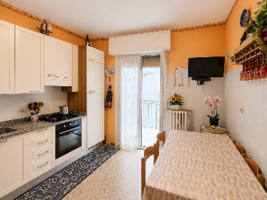 Foto Appartamento in Viale Gramsci, Modena Sacca - Stazione di 105 m²