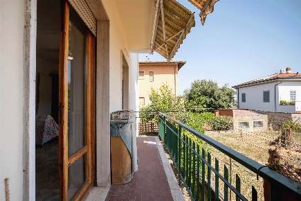 Foto Appartamento in Via Beata Giovanna, Signa Centro di 107 m² in vendita