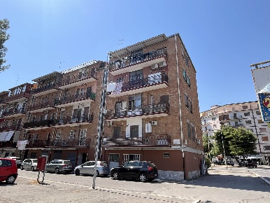 Foto Appartamento a Foggia San Pio X di 100 m² con 3 locali in vendita
