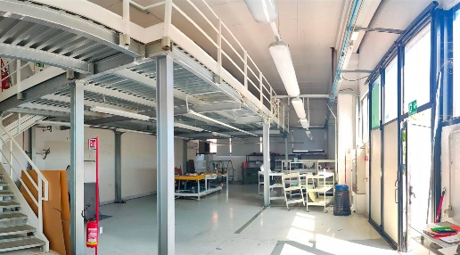Foto Capannone industriale a Reggello Ciliegi di 1300 m² con 4 locali
