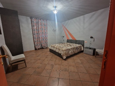 Foto Appartamento in via vaccarolo  10, Desenzano del Garda di 75 m²
