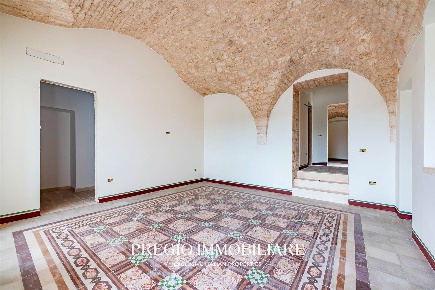 Foto Appartamento in via San Quirico, Cisternino Centro di 105 m²