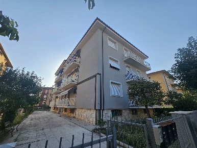 Foto Appartamento a San Severino Marche Centro di 183 m² con 4 locali
