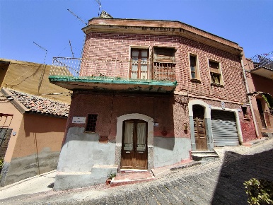 Foto Casa indipendente in Via Duca delle Puglie 80, Motta Sant'Anastasia