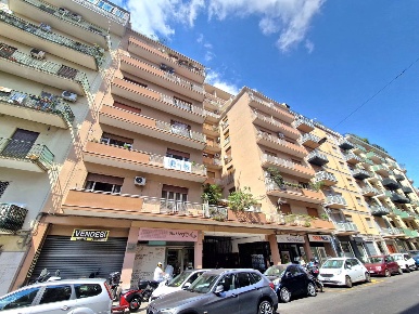 Foto Appartamento in Via Sampolo 480, Palermo Libertà - Villabianca