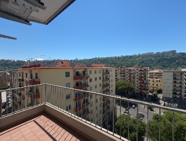 Foto Appartamento in Via Sebastiano Veniero 17, Napoli Fuorigrotta