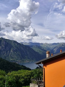 Foto Appartamento in Via XX settembre snc, Laino di 45 m² con 2 locali