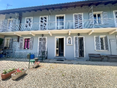 Foto Appartamento in Via Parisetto 15, Vinovo Semicentro di 65 m²