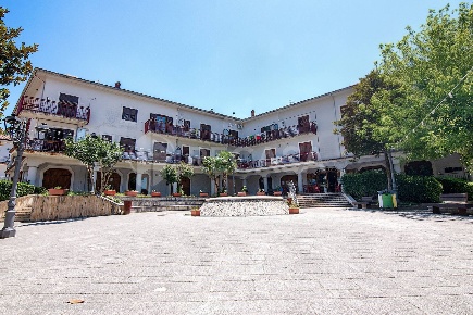 Foto Appartamento in Piazza Umberto I 13, Sorbo Serpico di 62 m² in vendita