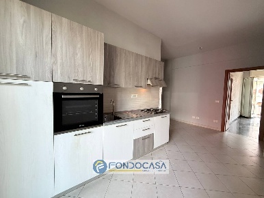 Foto Appartamento a Savona Villapiana, La Rusca, Via Mignone di 78 m²