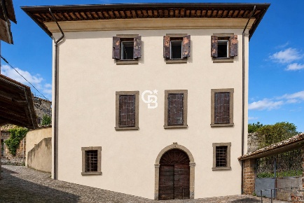Foto Casa indipendente in Via delle Piane 54, Carbognano di 300 m²