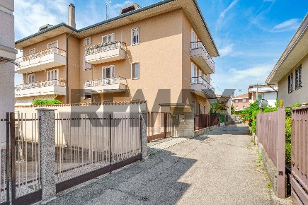 Foto Appartamento in VIA PASSO SAN GIACOMO 9, Busto Arsizio Beata Giuliana