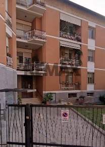 Foto Appartamento in VIA TIZIANO VECELLIO 3, Pescara di 192 m² con 4 locali
