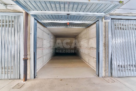 Foto Posti auto in Via Filanda 26, Sulbiate di 17 m² con 1 locali
