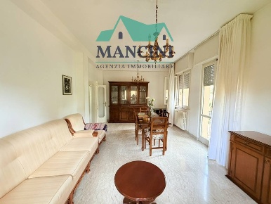 Foto Appartamento in via del burrone, Jesi Tabano - Montecappone di 120 m²