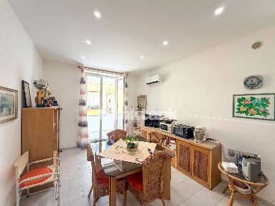 Foto Appartamento in Via Agusto Von Platen 46, Siracusa di 89 m² in vendita