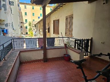 Foto Appartamento a Livorno Pontino - Bastia di 55 m² con 3 locali