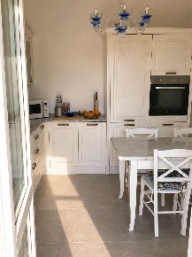Foto Casa indipendente a Carrara Marina di Carrara di 115 m² con 5 locali