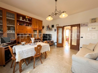 Foto Appartamento a San Giuliano Terme Ghezzano di 109 m² con 5 locali